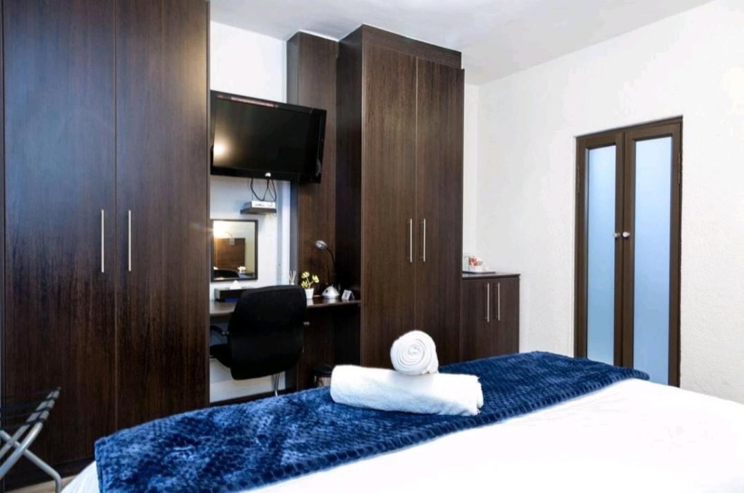 كيب تاون Beachwood Inn Melkbosstrand المظهر الخارجي الصورة
