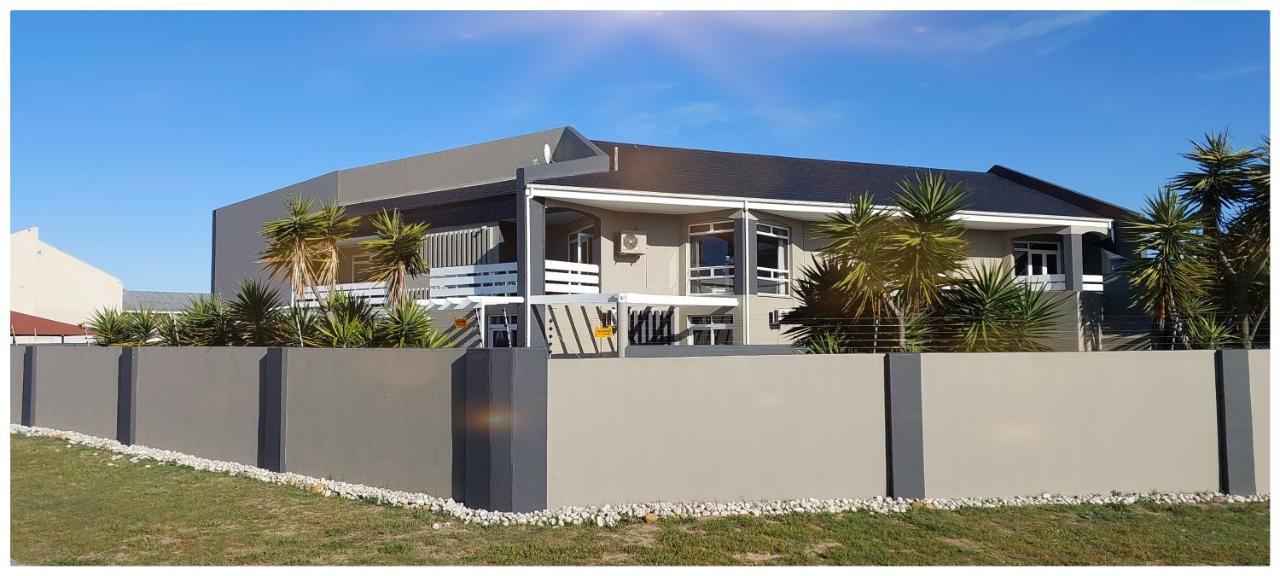 كيب تاون Beachwood Inn Melkbosstrand المظهر الخارجي الصورة